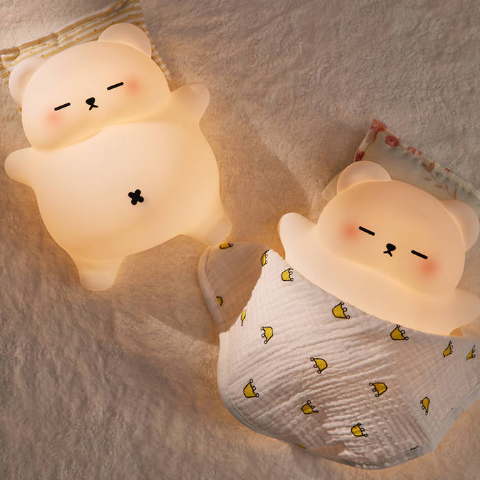 すやすやくまライト